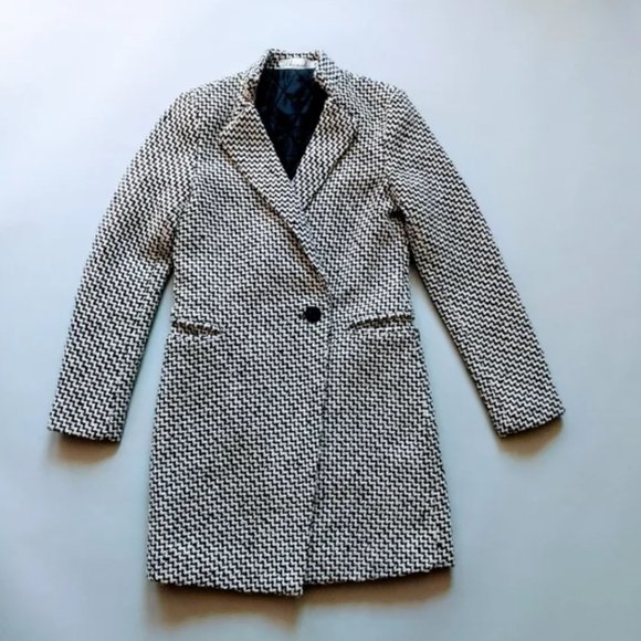 Black and White Tweed Quilted Topcoat Size Small - Picture 1 of 5